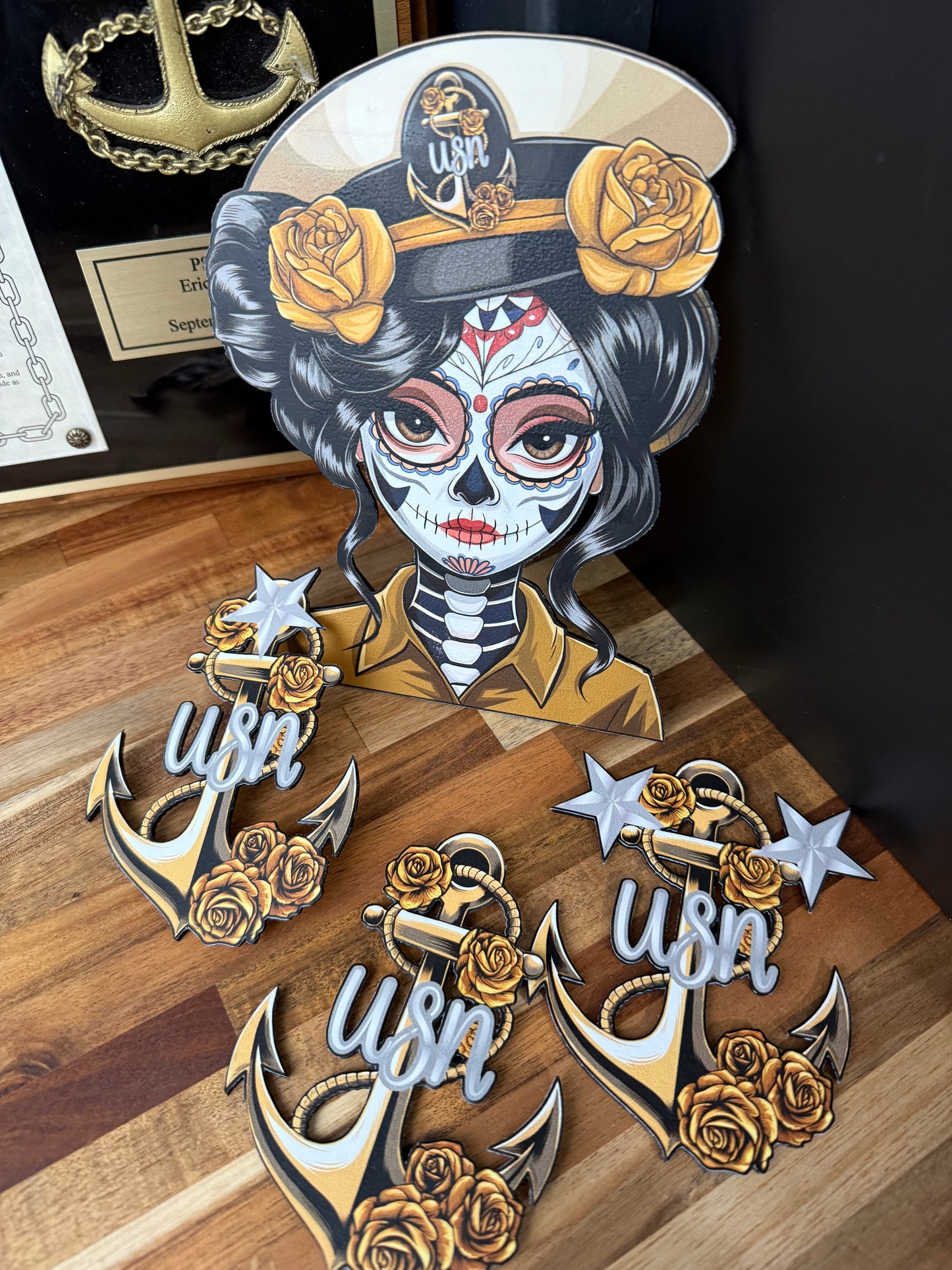 Dia de Las Jefas Decor