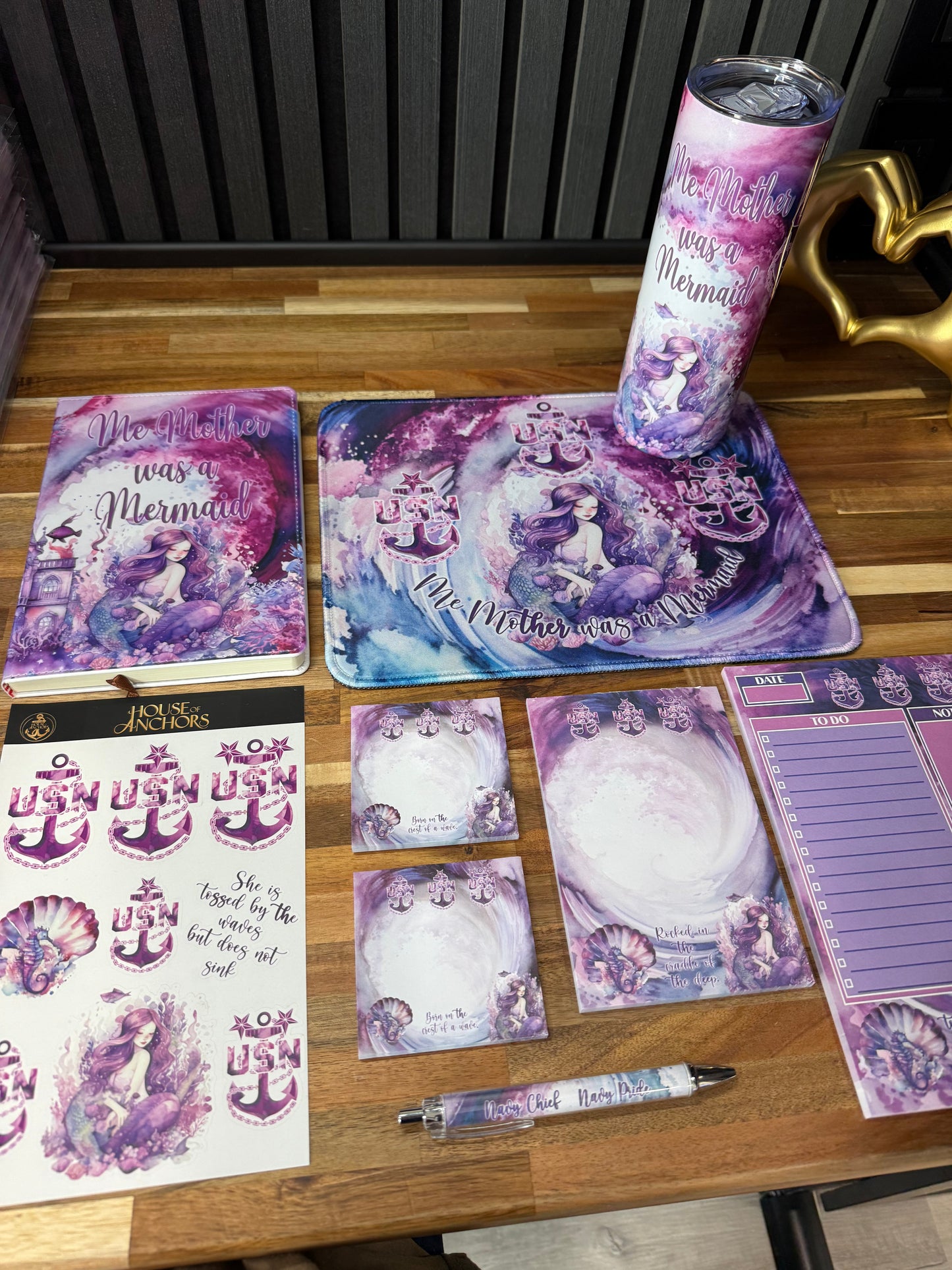 Me Mother Stationary Set