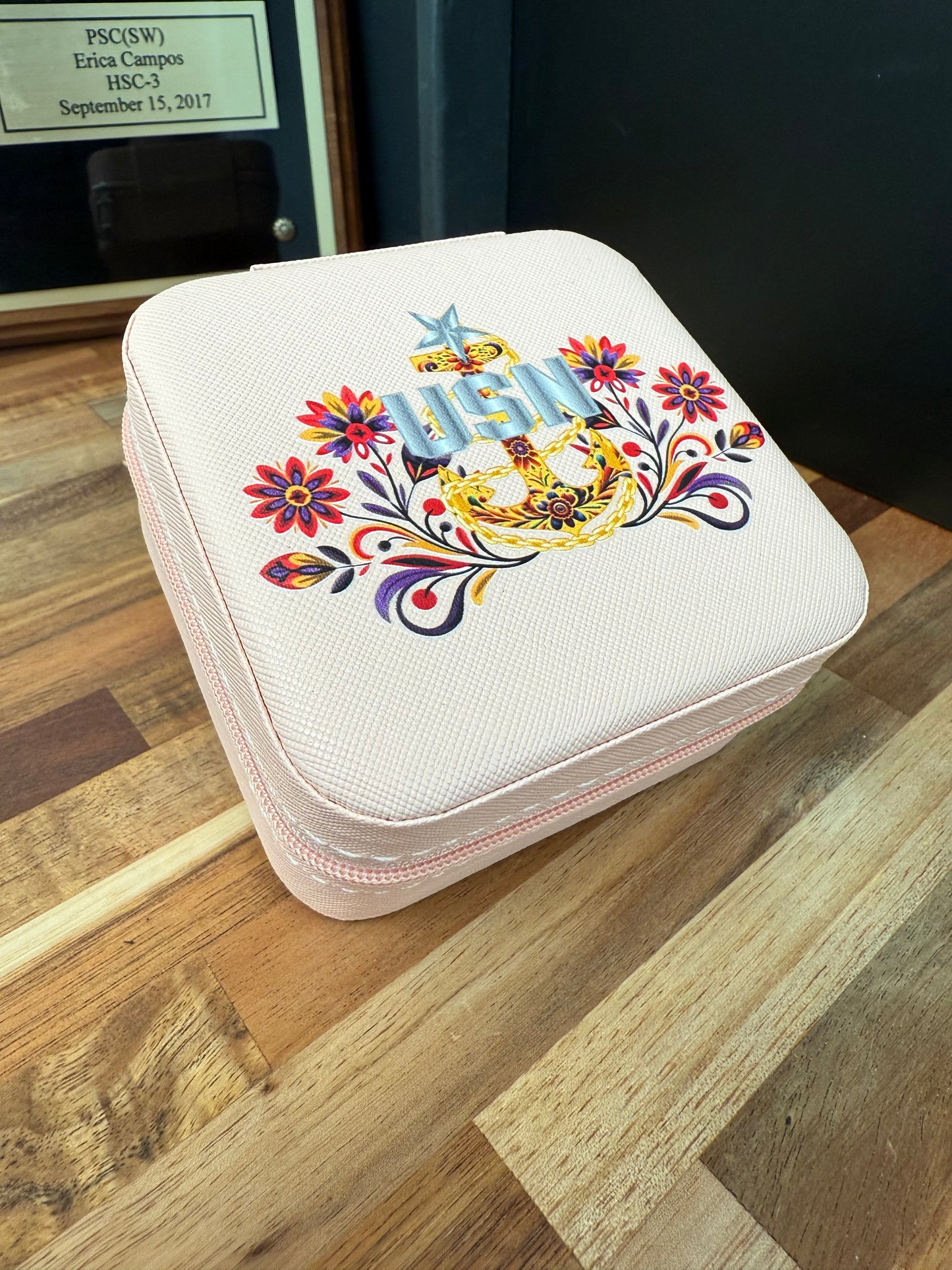 Jefa de Flores Travel Jewelry Box