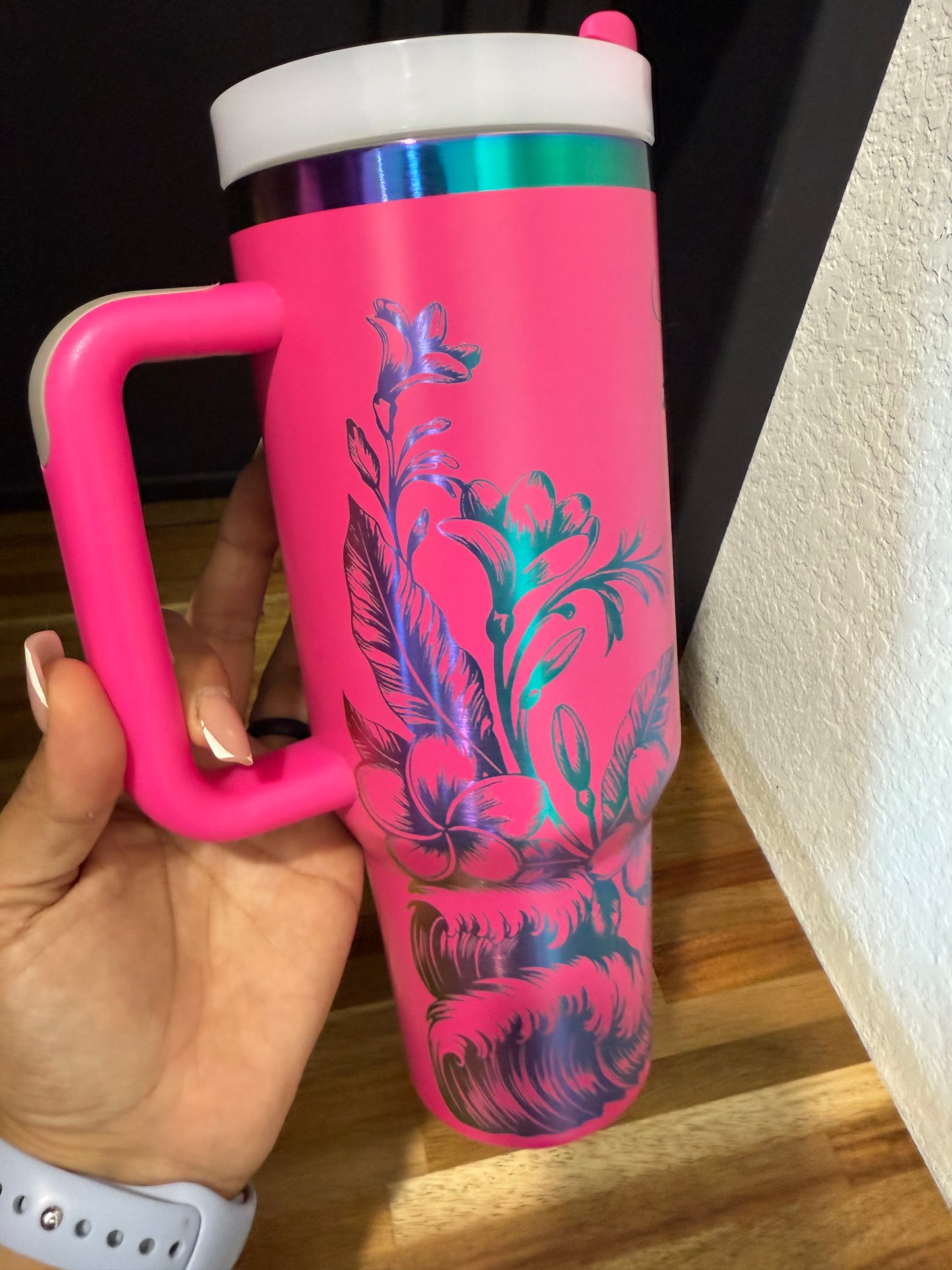La Jefa Plumeria 40 oz Tumbler