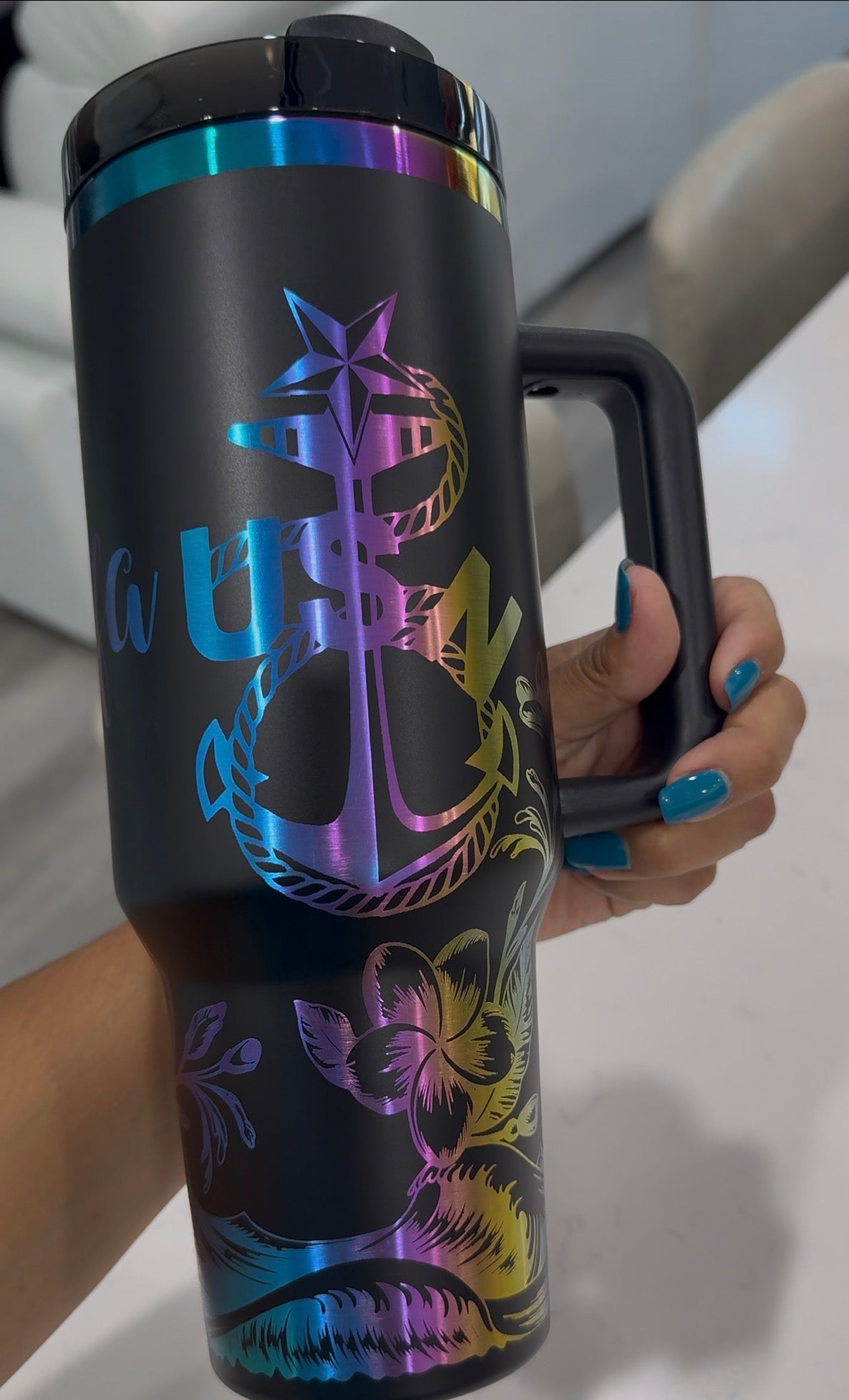 La Jefa Plumeria Rainbow 40 oz Tumbler
