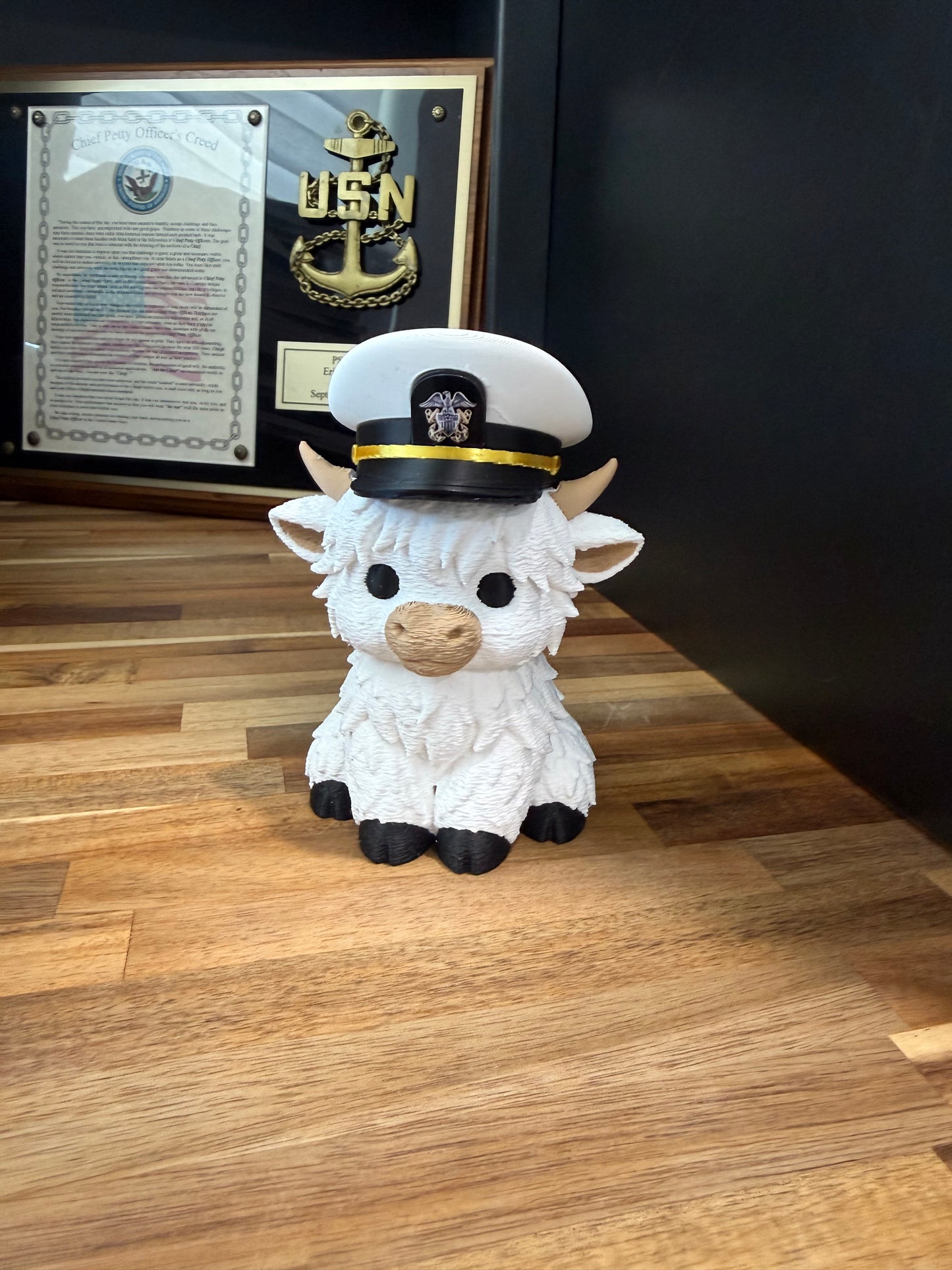 House of Anchors Highland Cow