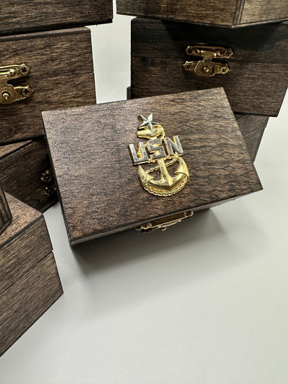 Wooden Anchor Holder