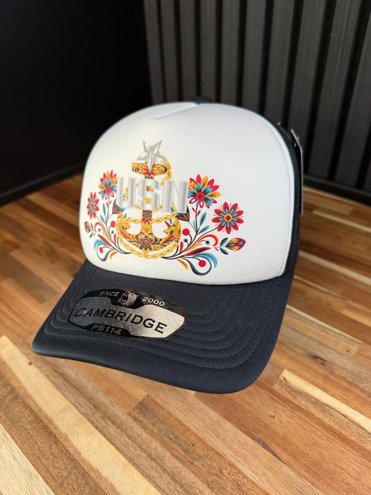 Jefa de Flores Trucker Hat