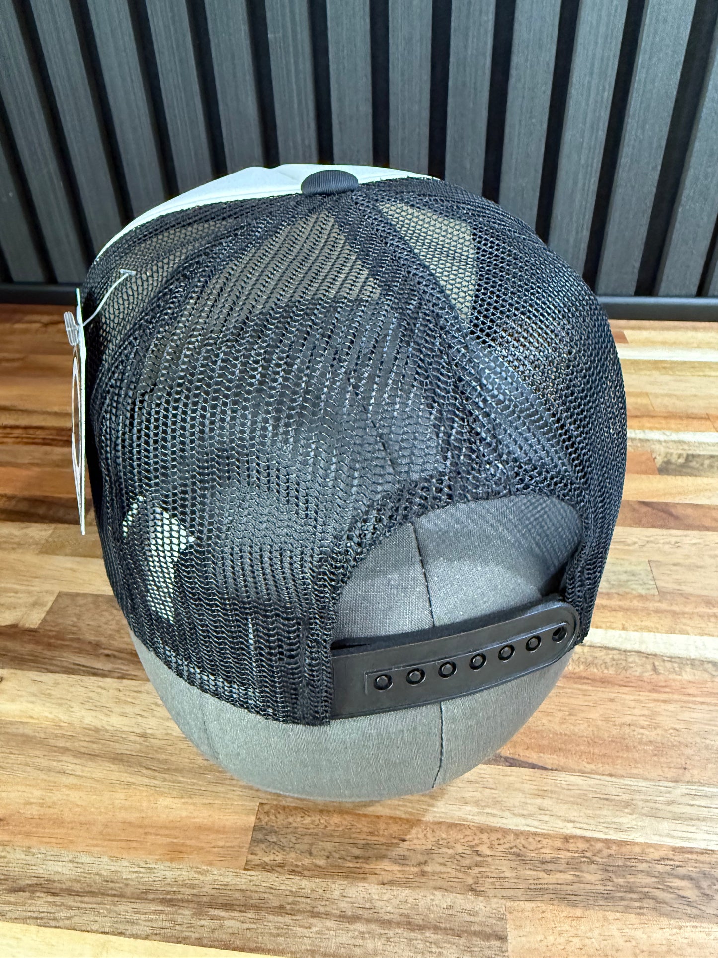 Jefa de Flores Trucker Hat